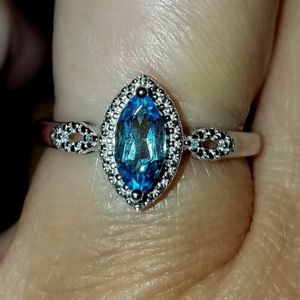 Jared's S.S. Blue Topaz Ring Diamond Ring Sz 8